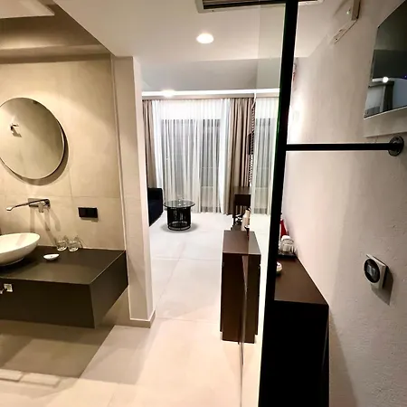 Alexandrion Appartments Down Town Adults Only Aparthotel