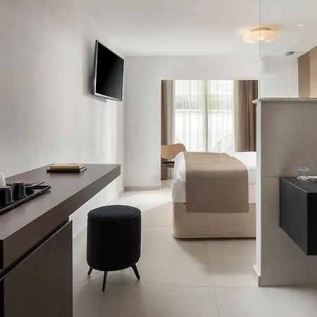 Alexandrion Appartments Down Town Adults Only Aparthotel 4*